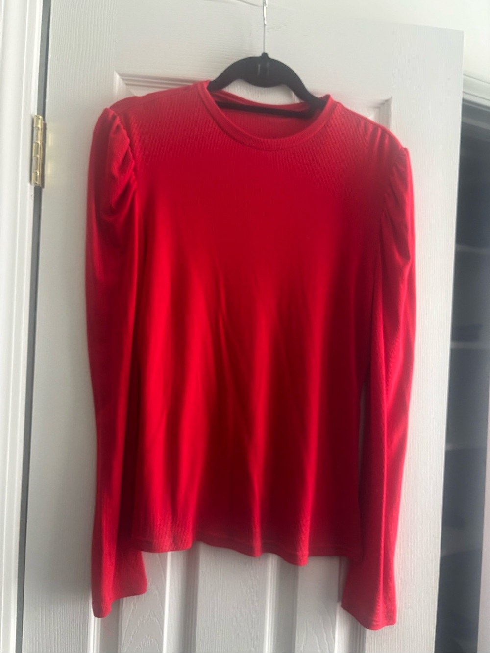 Women’s Red Long-Sleeve Crewneck Top